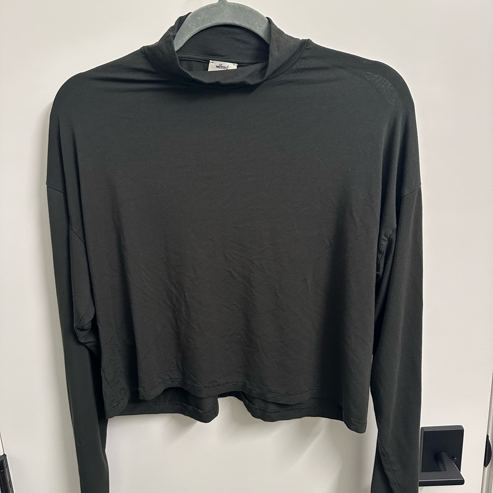Wilfred Army Greeb Long-Sleeve Mock Neck Top